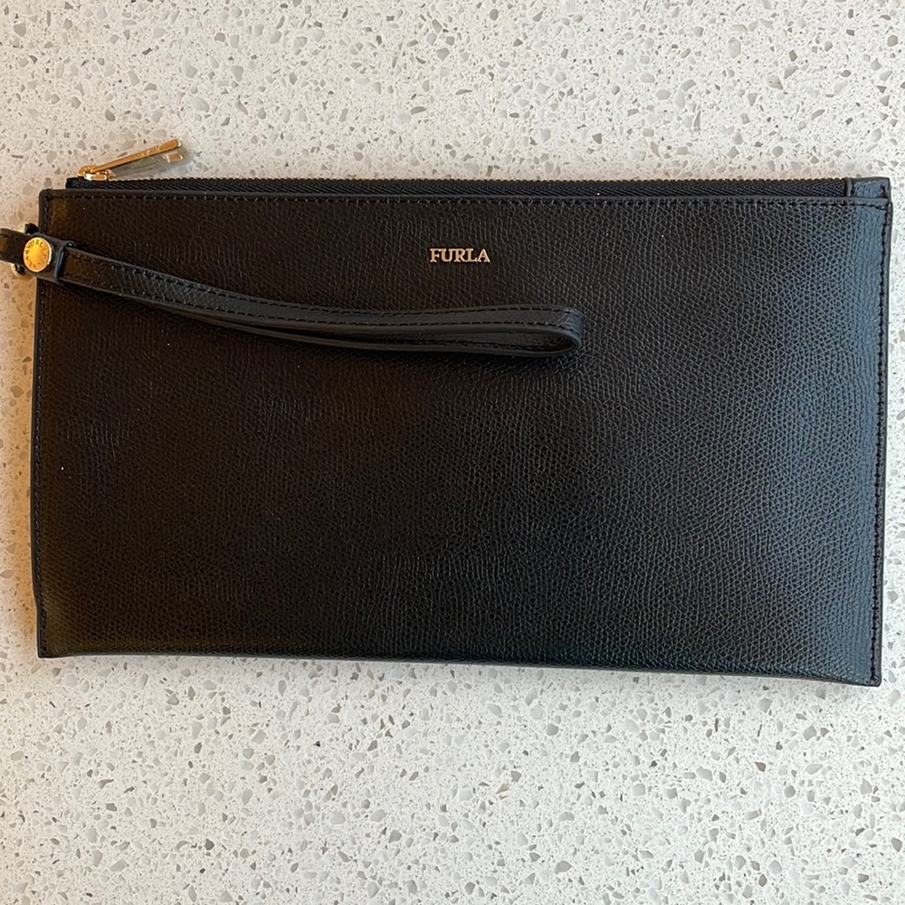 NWOT Furla Black Leather Wristlet